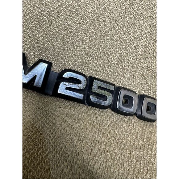 Dodge Ram 2500 RH Emblem 85501-C Chrome Used Condition genuine part - Picture 2 of 10